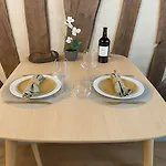 Apartment Ideally Located Luxembourg Gardens