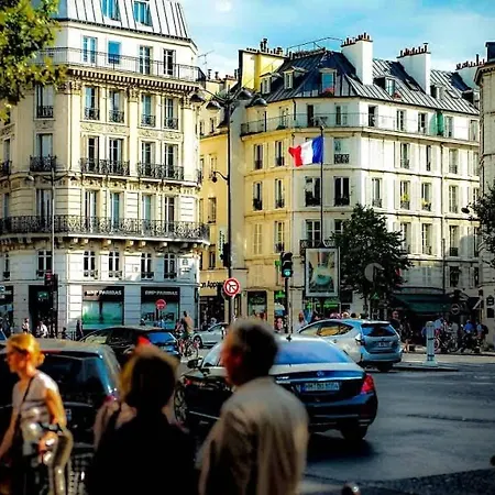 Ideally Located Luxembourg Gardens