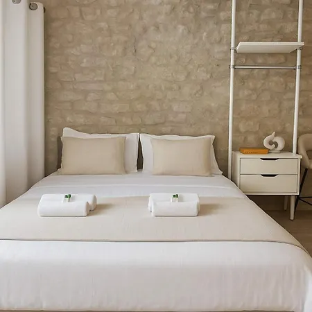 Ideally Located Luxembourg Gardens Апартаменты