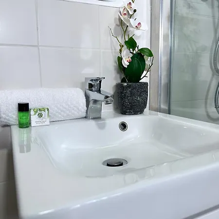 Comfortable Saint Germain Apartment *