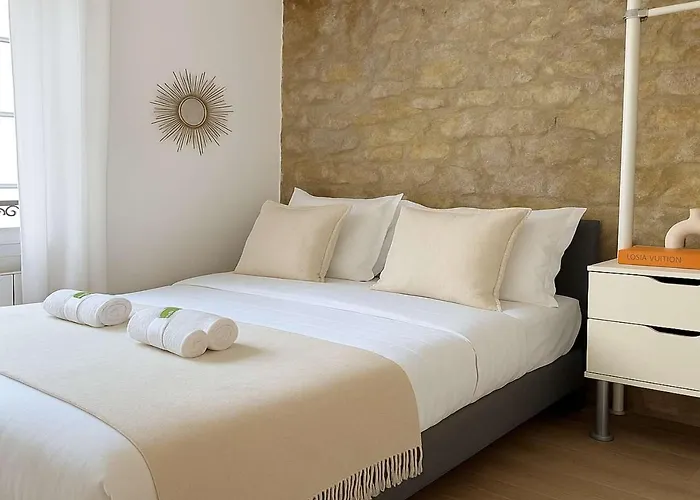 Ideally Located Luxembourg Gardens Apartmán